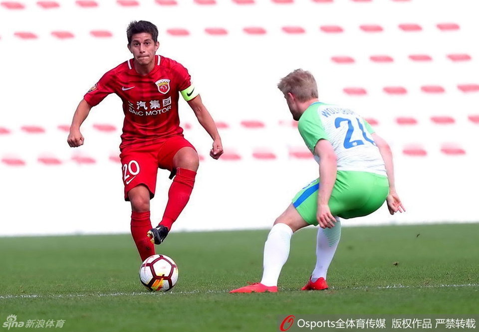 [热身赛]上港1-0胜狼堡U23 (1).jpg