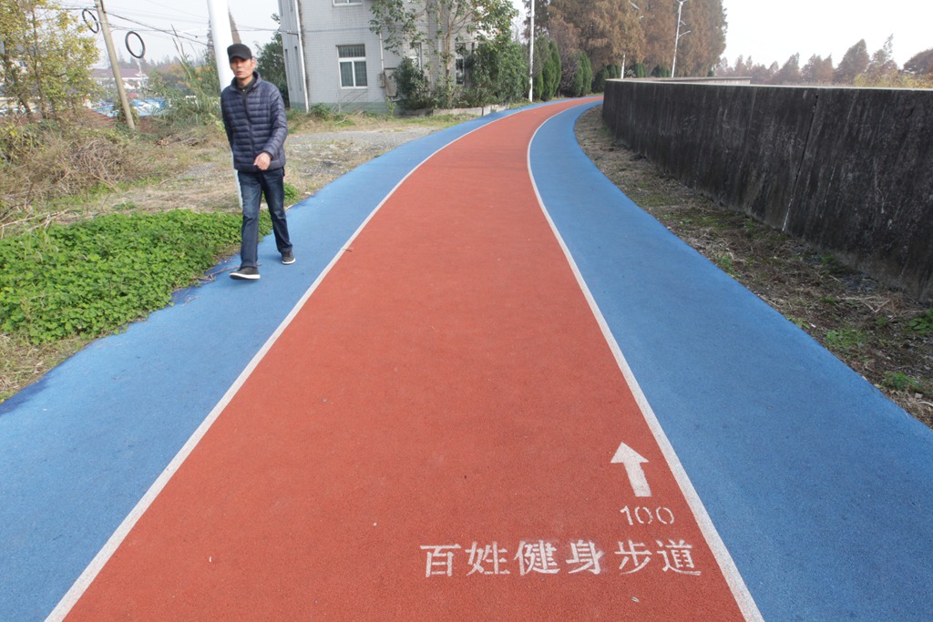 崇明陈桥镇坝顶市民健身步道.JPG